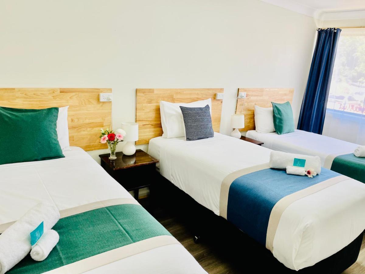 Highway Motor Inn Тарі Екстер'єр фото